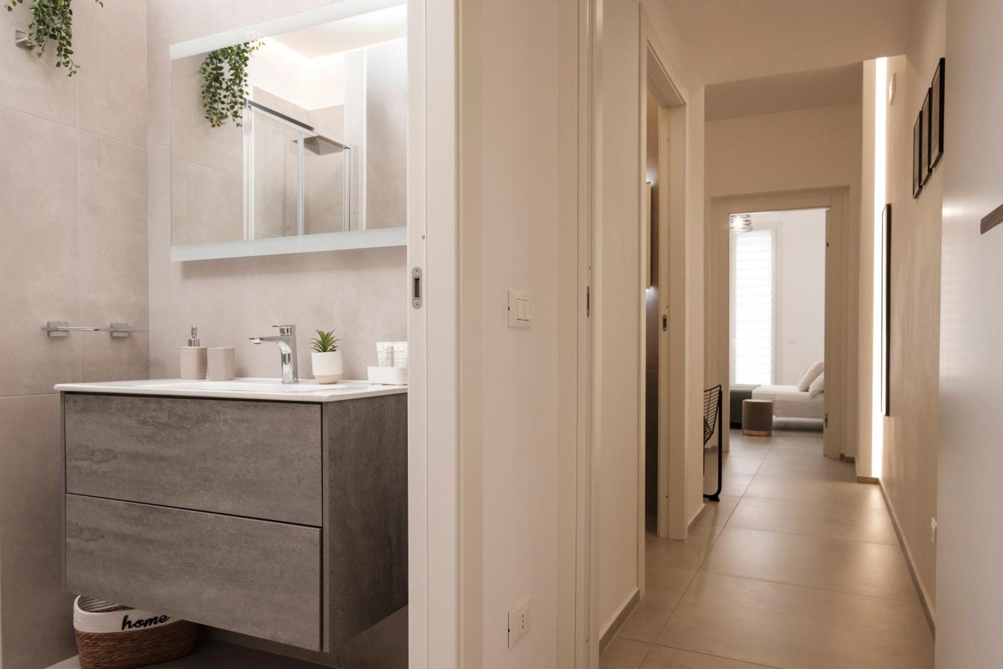 Pepoli Deluxe - Exclusive Apartment - Free Parking Trapani Extérieur photo
