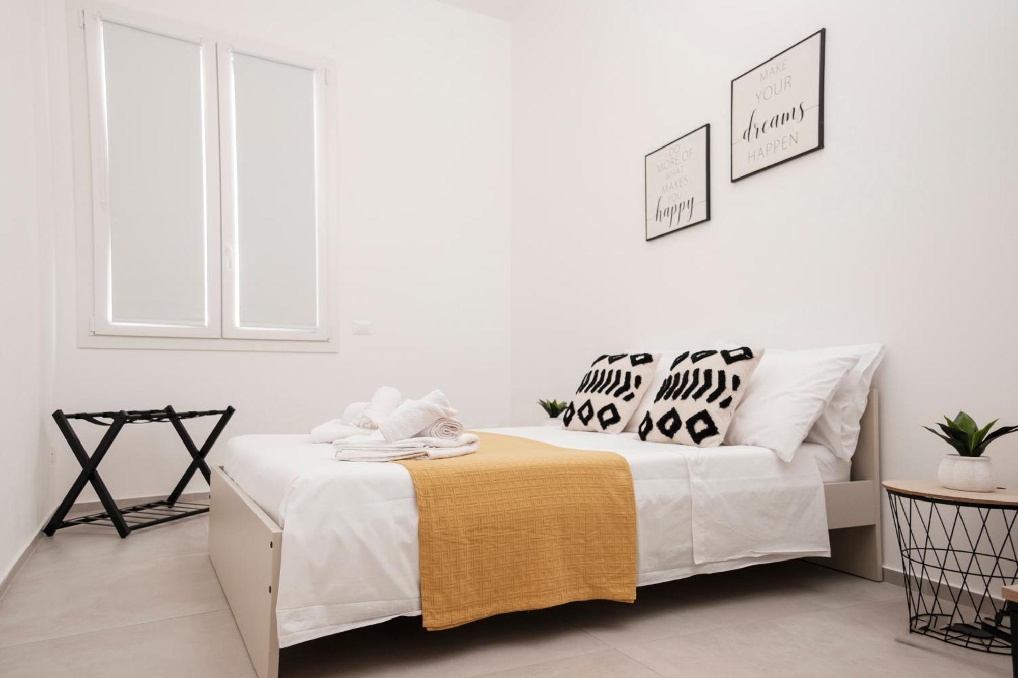 Pepoli Deluxe - Exclusive Apartment - Free Parking Trapani Extérieur photo